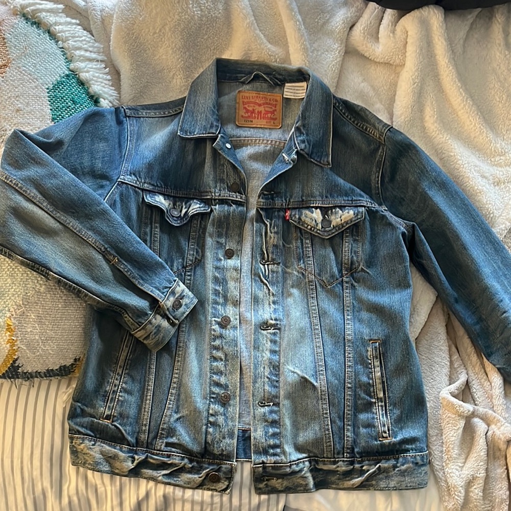 Men’s L - Levi’s Jean Jacket